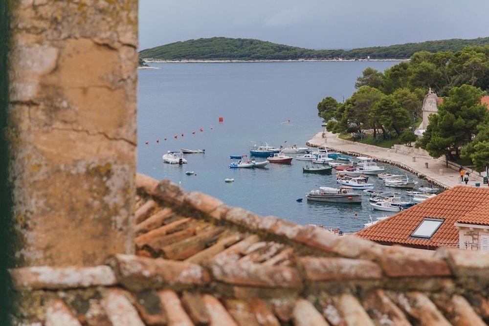 Park Hvar Хвар Екстер'єр фото